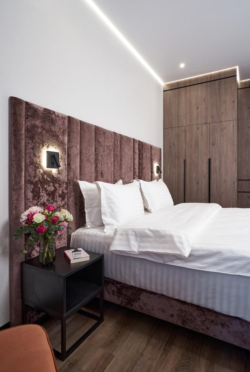 Bed, Photo of the whole room, Bedroom, wardrobe