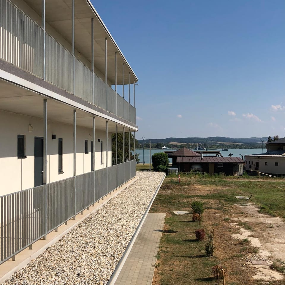 Portside Apartman Apartment in Hungary