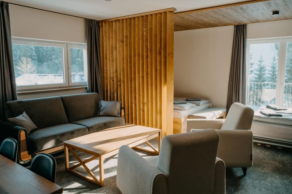 Luxusní Apartmány Domovjanka - LYSÁ HORA, SMRK, KMÍNEK, SLAVÍČ, KNĚHYNĚ Apartment in Czechia
