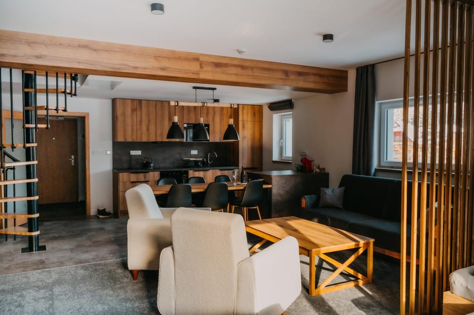 Luxusní Apartmány Domovjanka - LYSÁ HORA, SMRK, KMÍNEK, SLAVÍČ, KNĚHYNĚ Apartment in Czechia