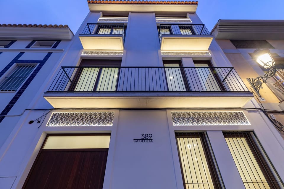 Property building, Night