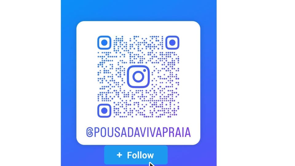 Pousada Viva praia 30 metros da praia Bed and Breakfast in Penha