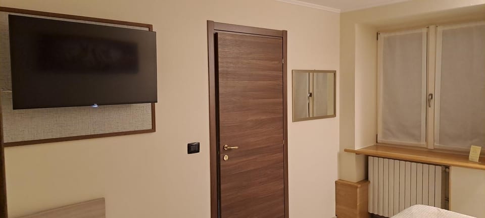 TV and multimedia, internet