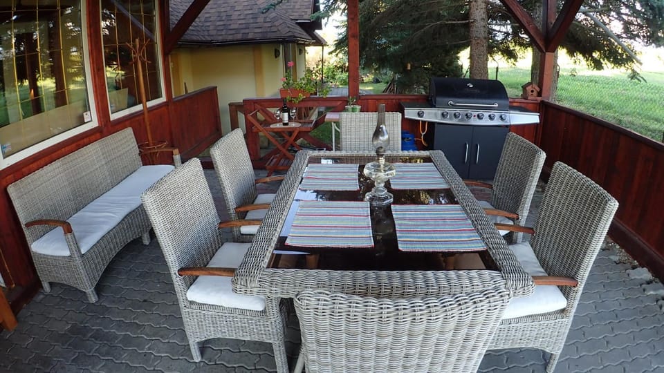 Balcony/Terrace, Garden view