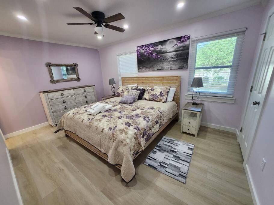 Modern Island Serenity!-Pet-Friendly villa Villa in Hilton Head Island