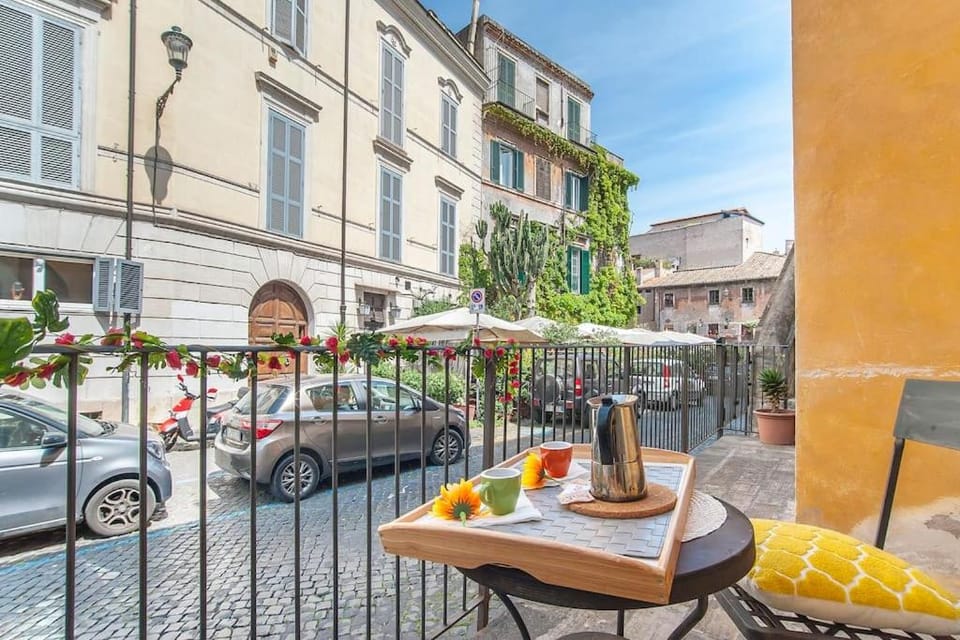 L'antico borgo di Trastevere III Apartment in Rome