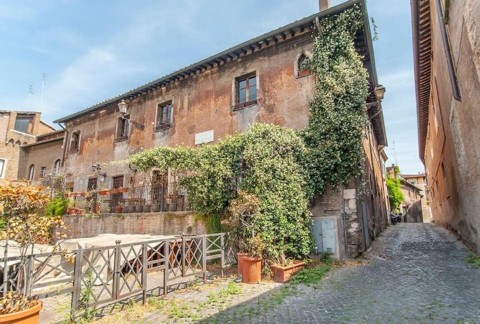 L'antico borgo di Trastevere III Apartment in Rome