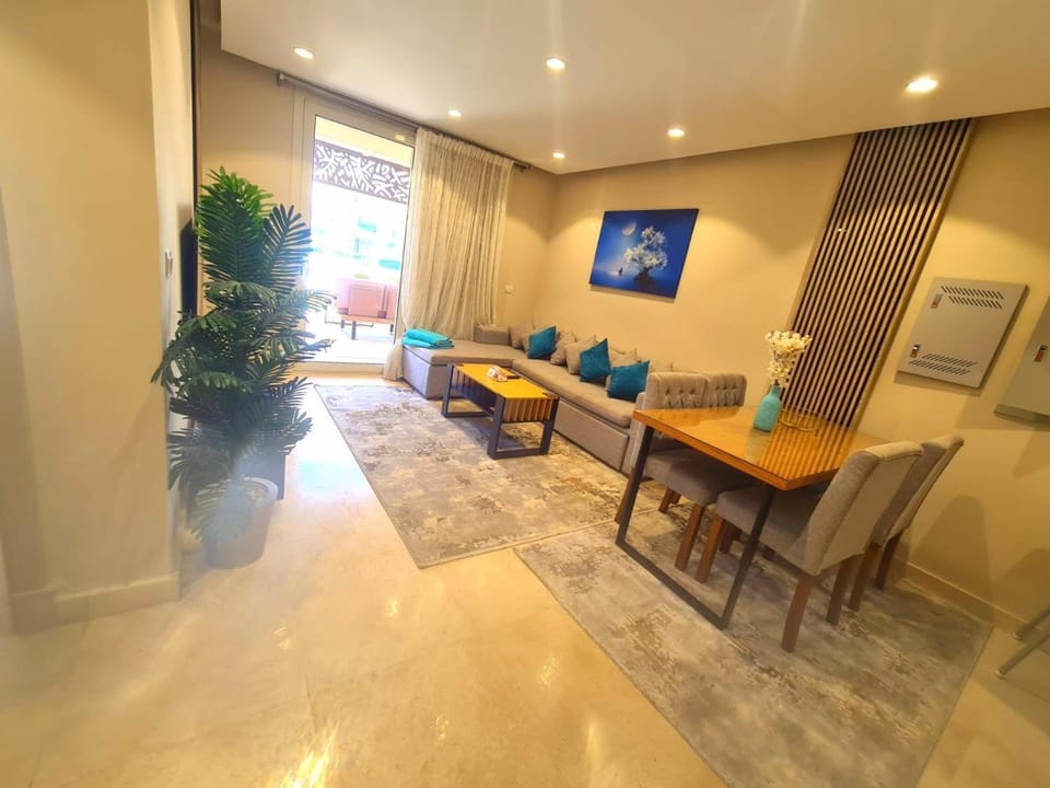 Fabulous Sea view 1 BR & private Garden to the pool at Mangroovy Apartment in Hurghada