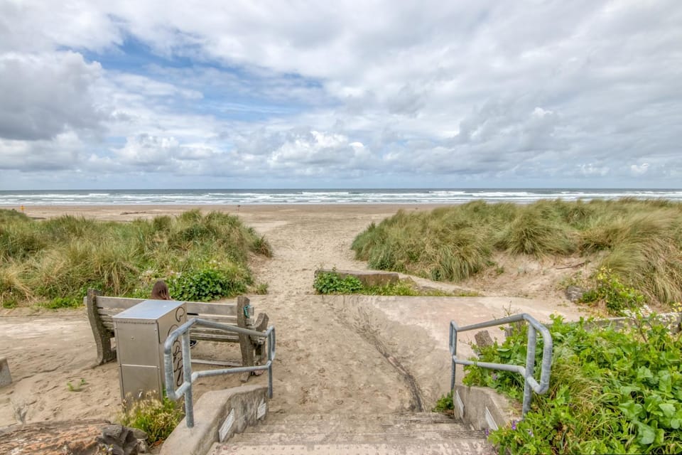 Sunset Crest MCA 50608 House in Manzanita