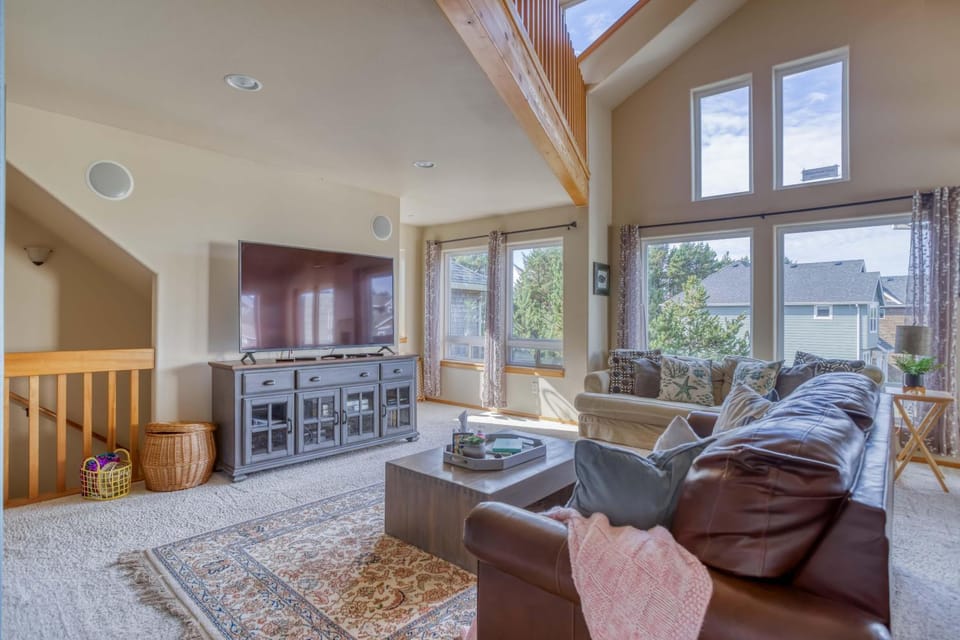 Baileys Beach House - Meredith Lodging House in Pacific City