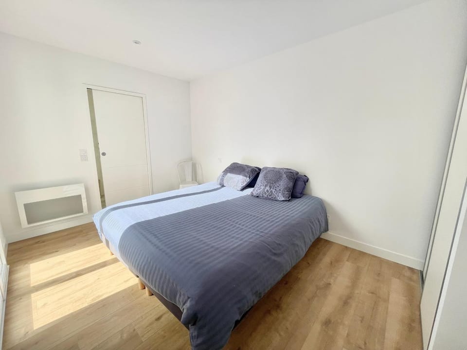 Maison moderne, 4 chambres, 150m de la mer, terrasse, WIFI, quartier calme - FR-1-231-291 House in Pays de la Loire