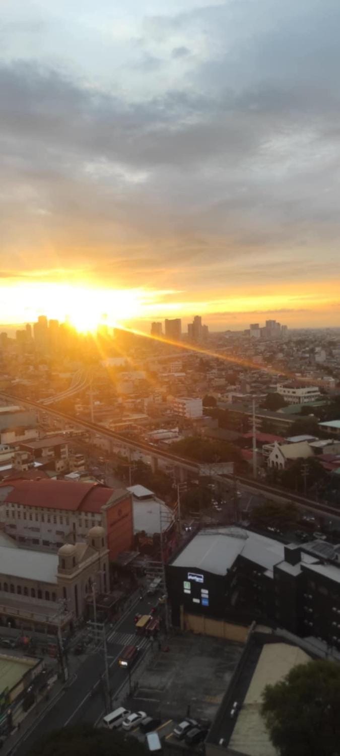 Relaxing Haven at Covent Garden Apartment in Manila City