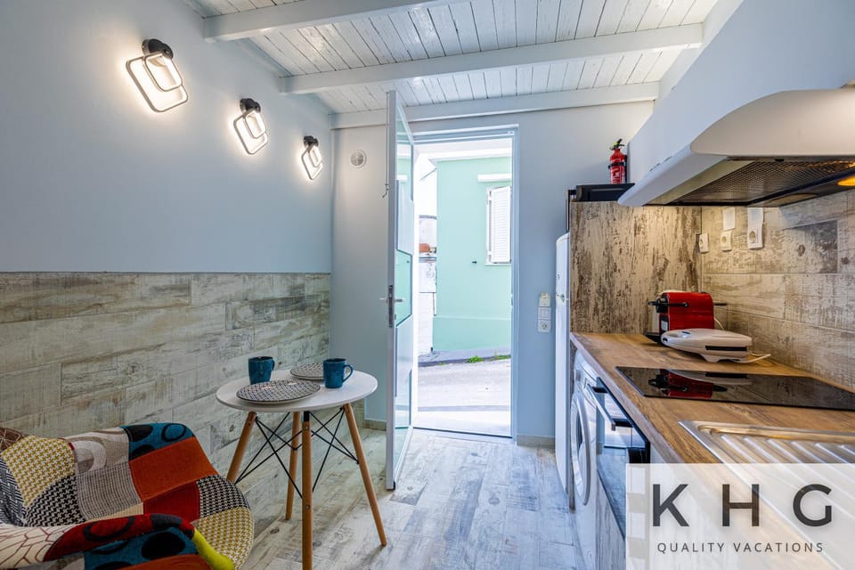 LITTLE PALACE! +car offer Apartment in Argostolion
