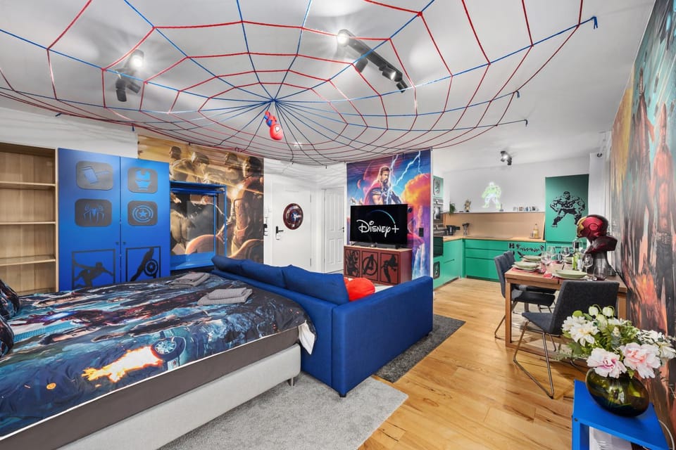 Bed, TV and multimedia, Photo of the whole room, Evening entertainment, Bedroom