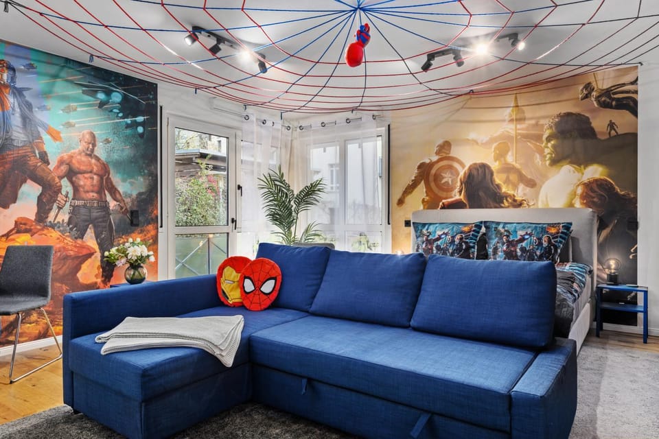 Living room, Decorative detail, Seating area