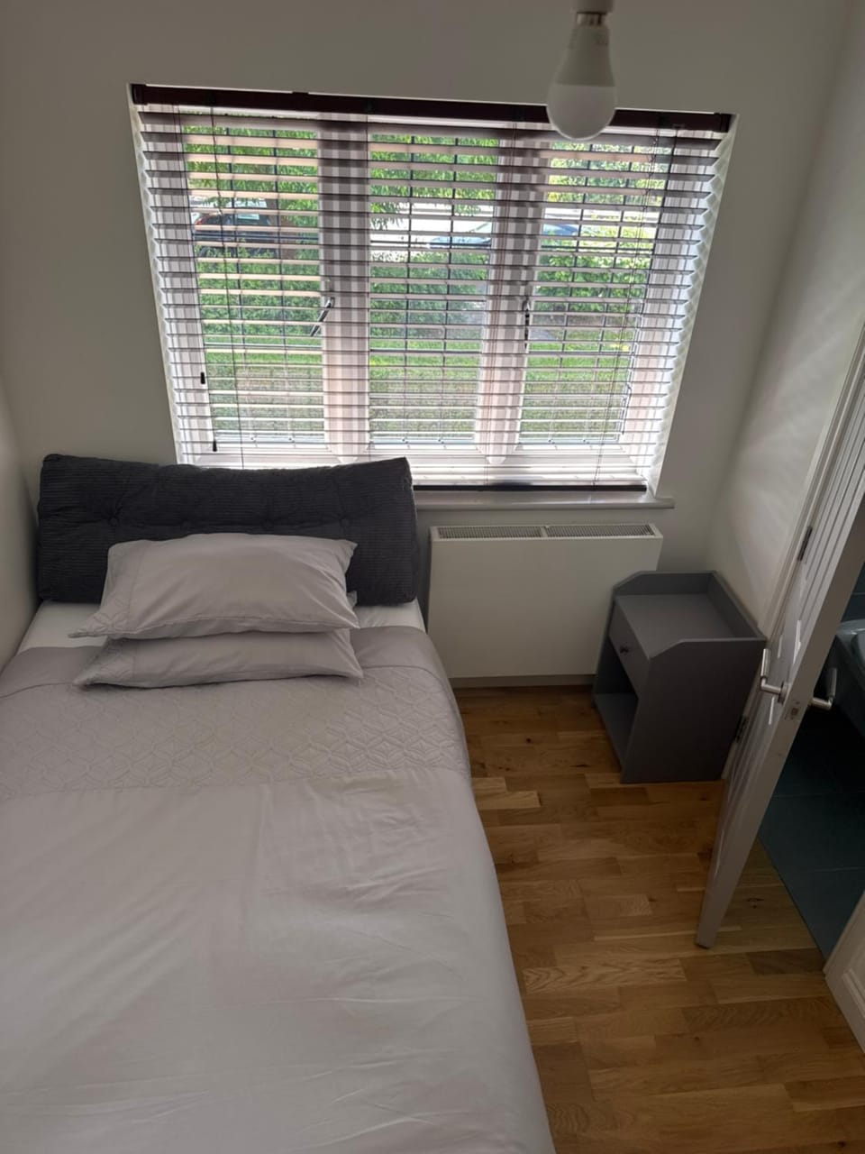 50A Green Lane Bed and Breakfast in Hounslow