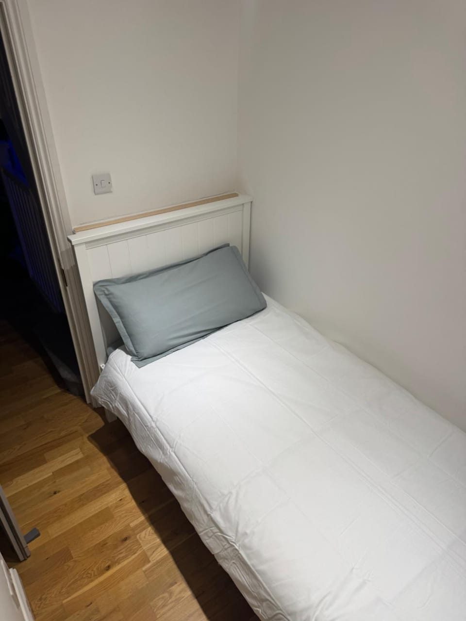 50A Green Lane Bed and Breakfast in Hounslow