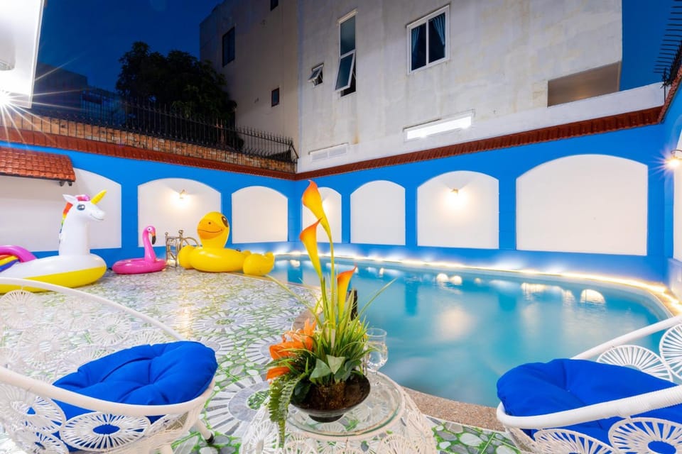 Evening entertainment, Swimming pool