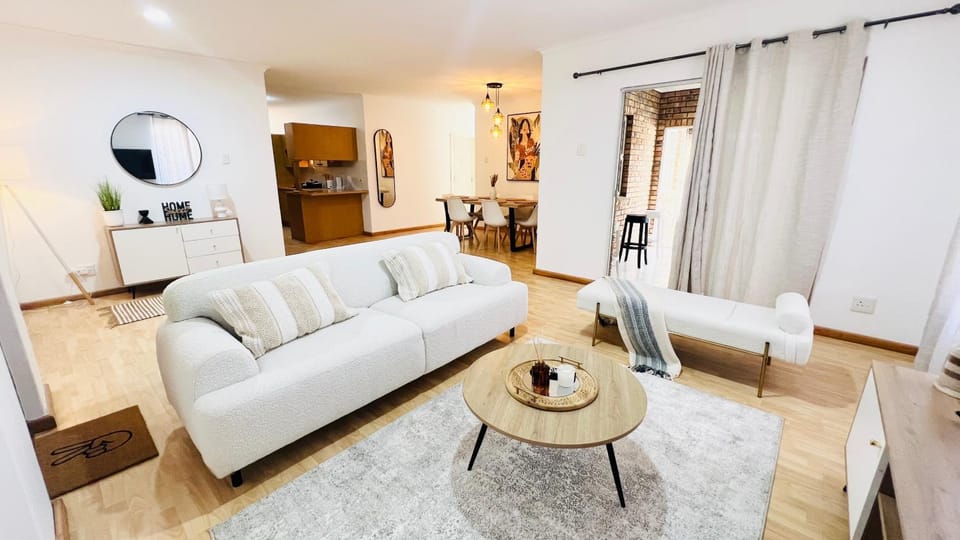 Luxury Modern Home Villa in Port Elizabeth