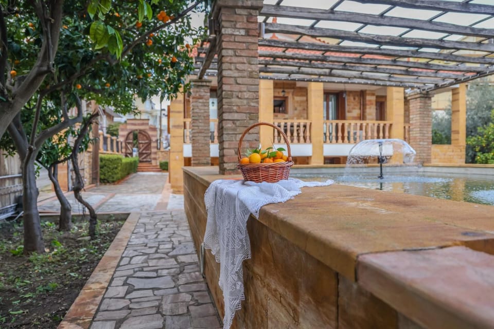 Inner courtyard view