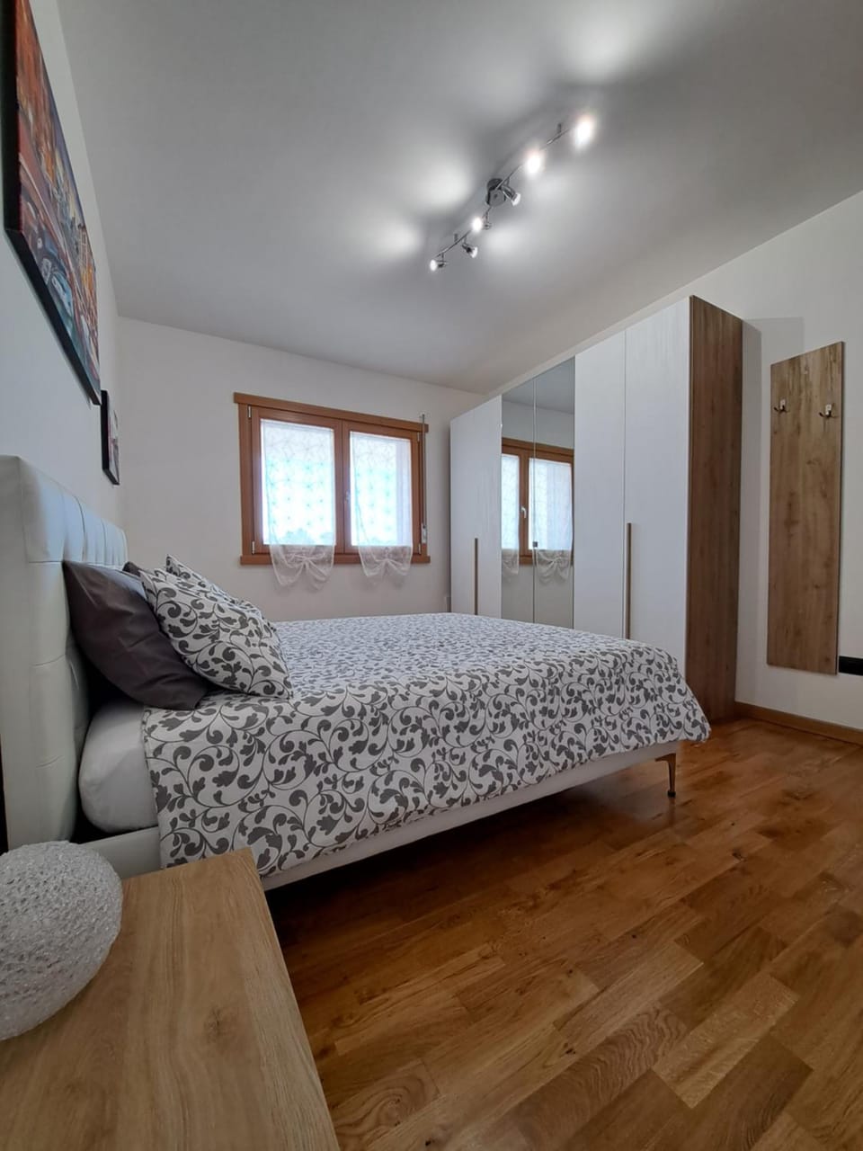 Bed, Bedroom, wardrobe