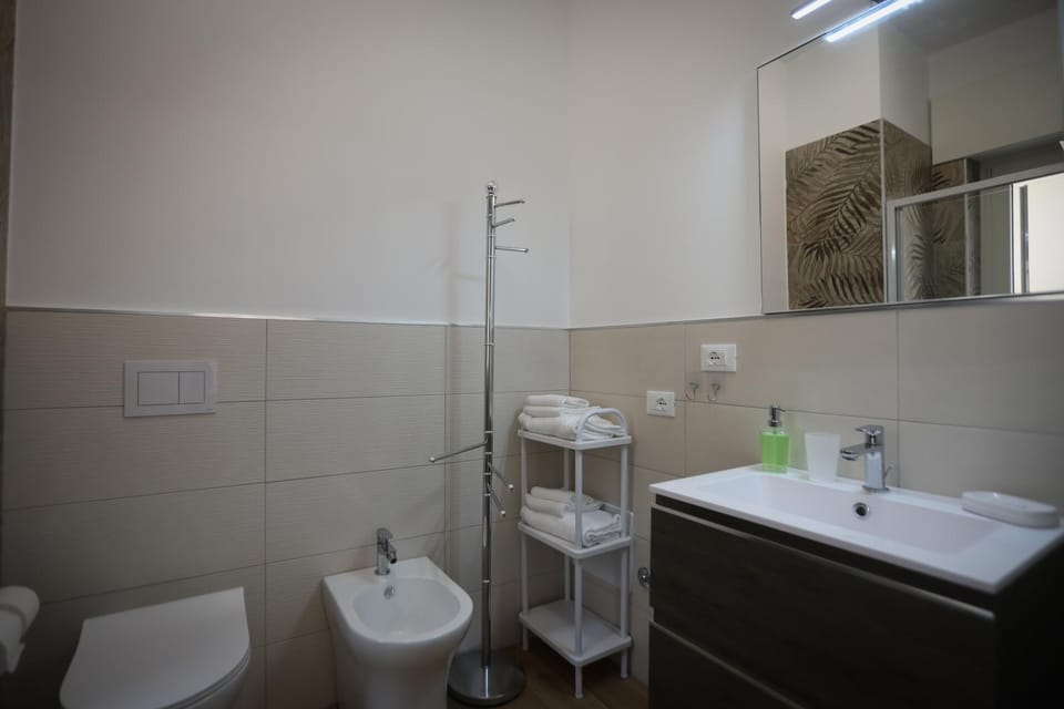 Bathroom, bidet
