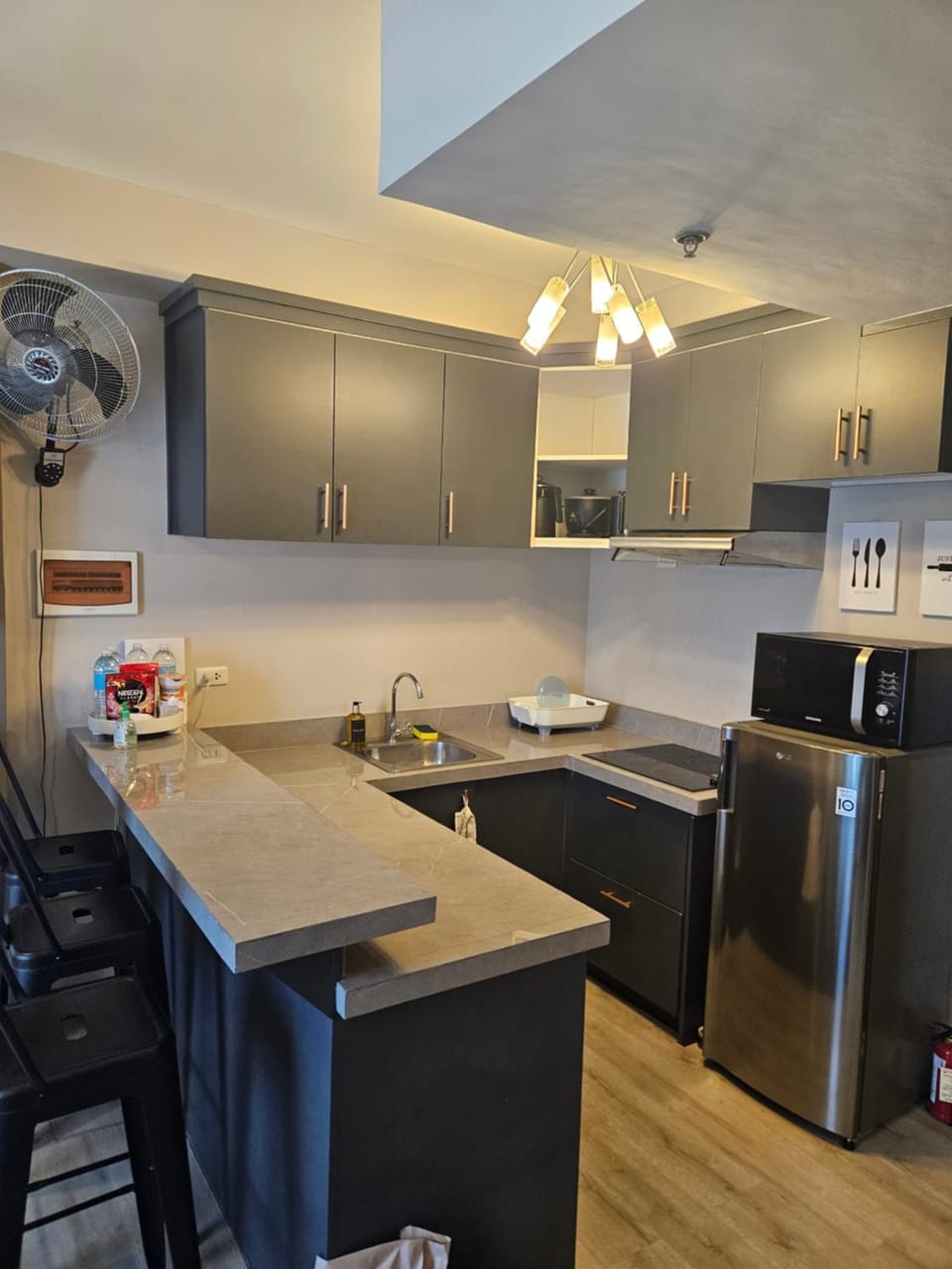 Kitchen or kitchenette