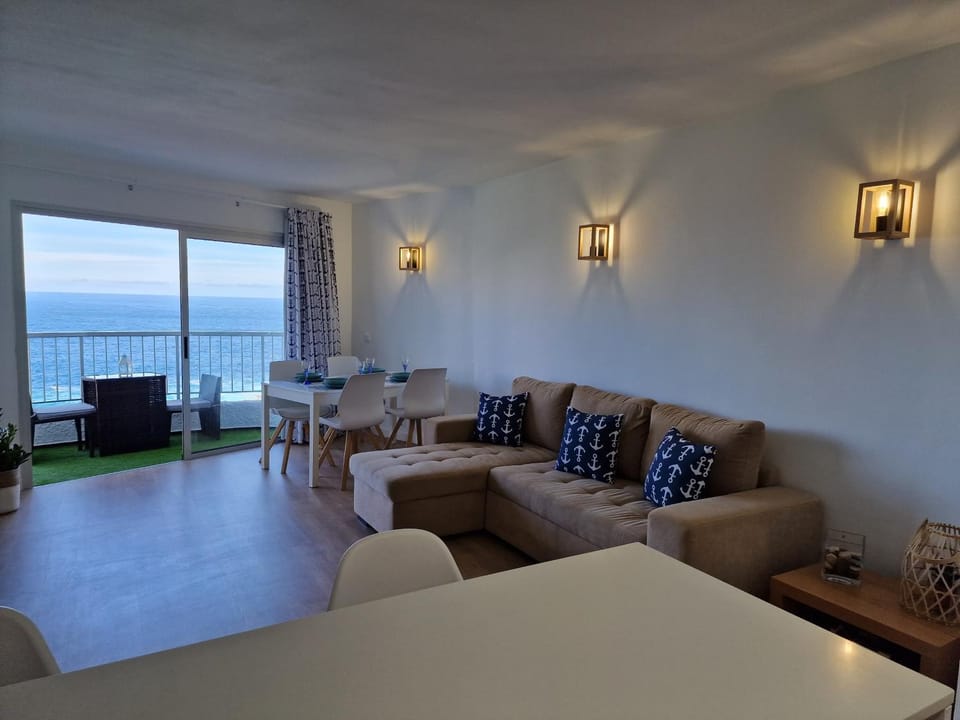 Balcony/Terrace, Living room, Dining area