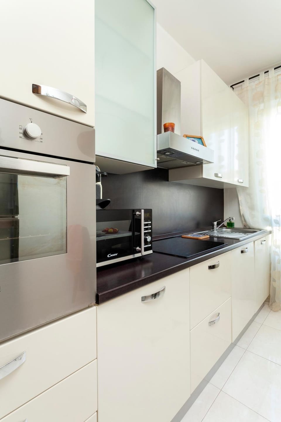 dishwasher, minibar, pet friendly, kitchen
