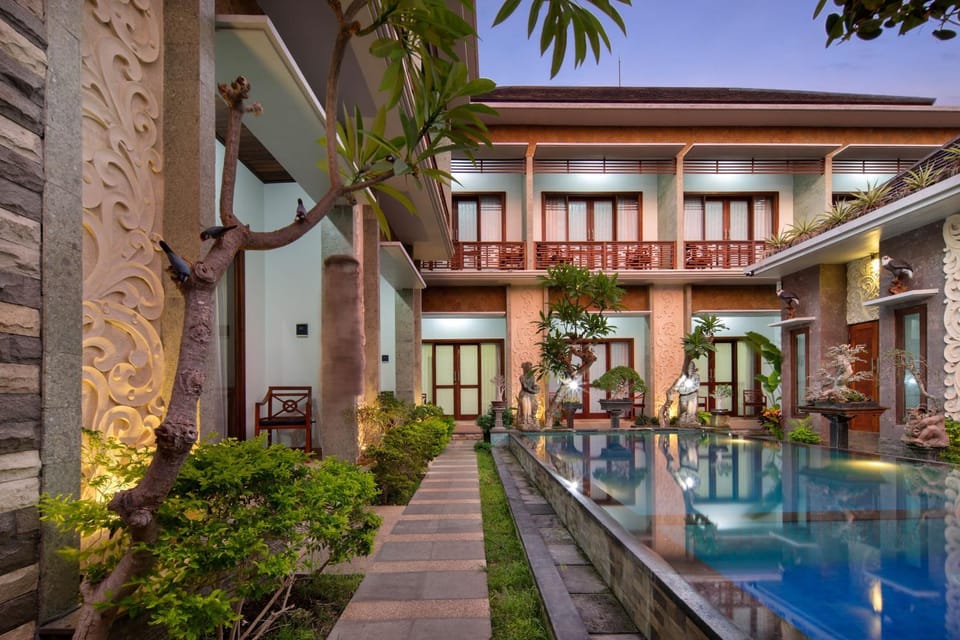 Garden, Swimming pool