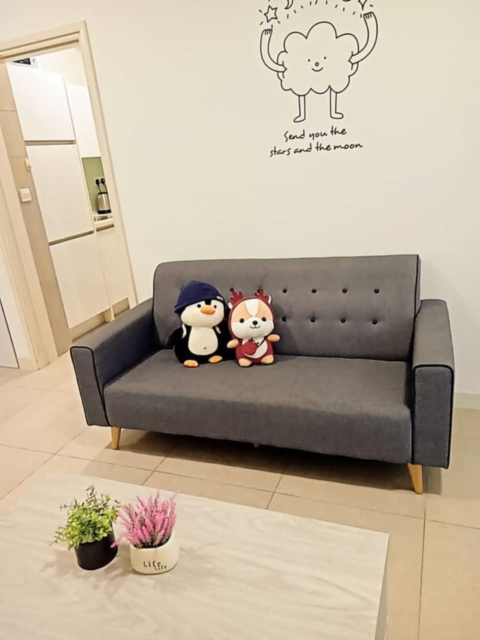 Living room, Seating area
