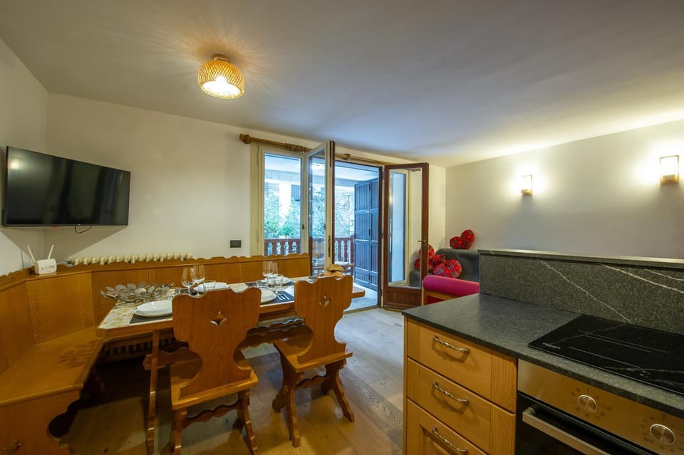 Lo Chalet nel cuore di Courmayeur Apartment in Courmayeur