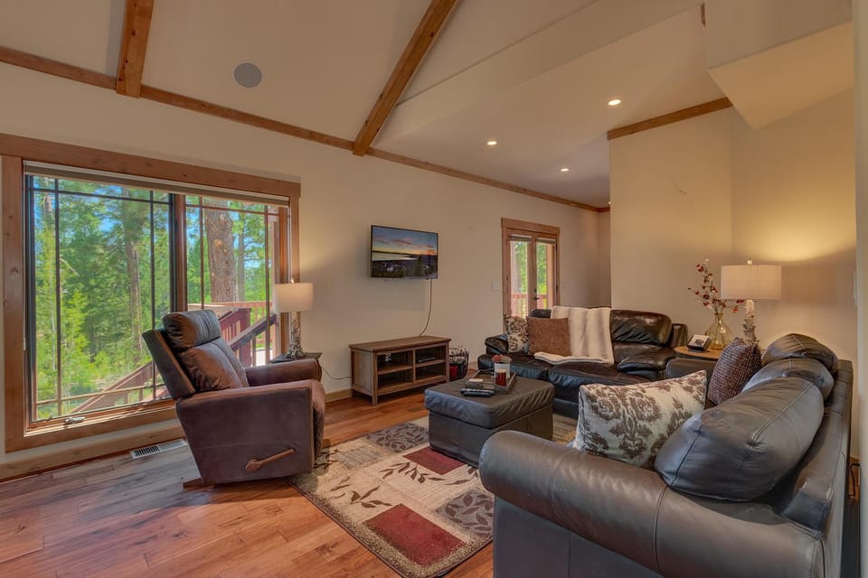 Starlight Retreat at Gray's Crossing House in Truckee