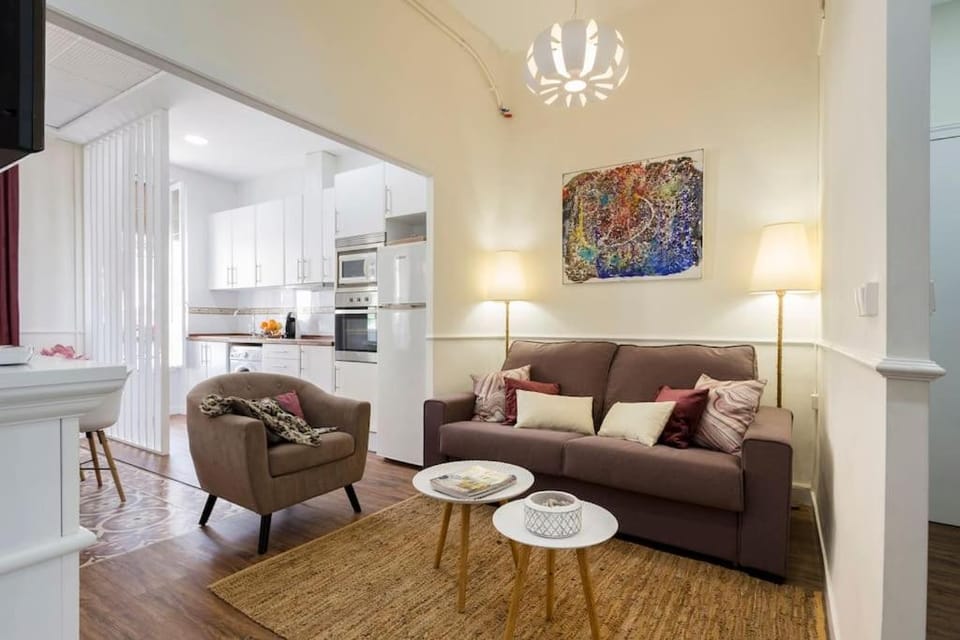 Family Century House with terrace and parking Apartment in Valencia