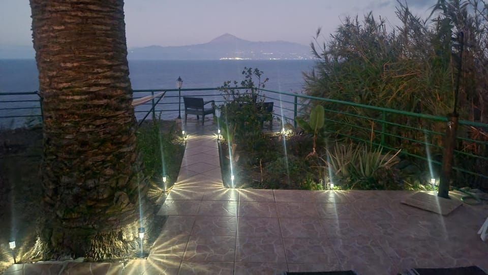 Natural landscape, View (from property/room), Balcony/Terrace
