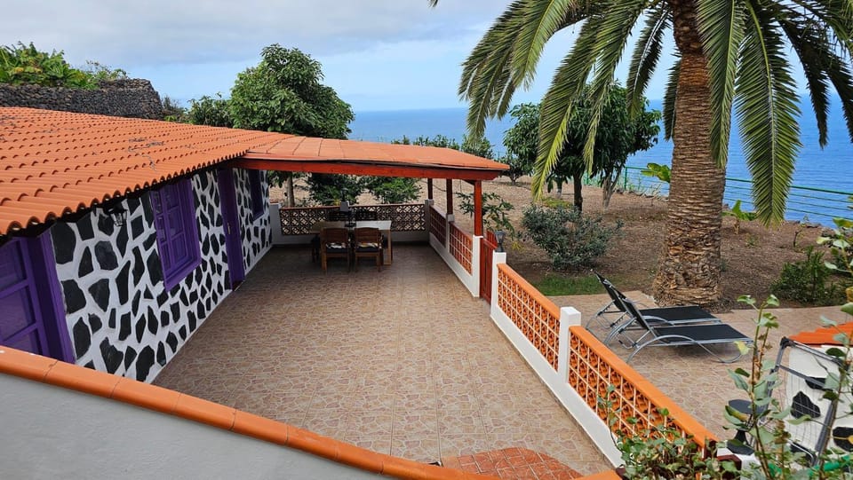 Property building, Balcony/Terrace