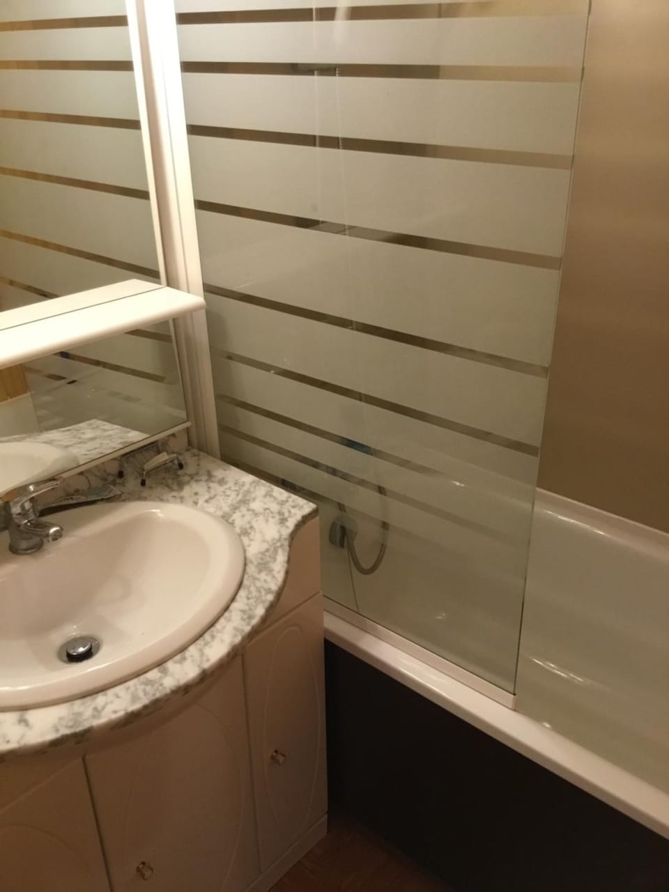 Bathroom, Bath