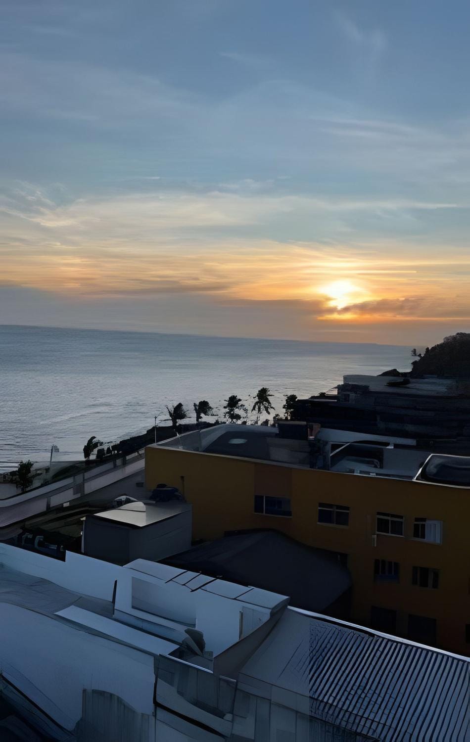 Sea view, Area and facilities