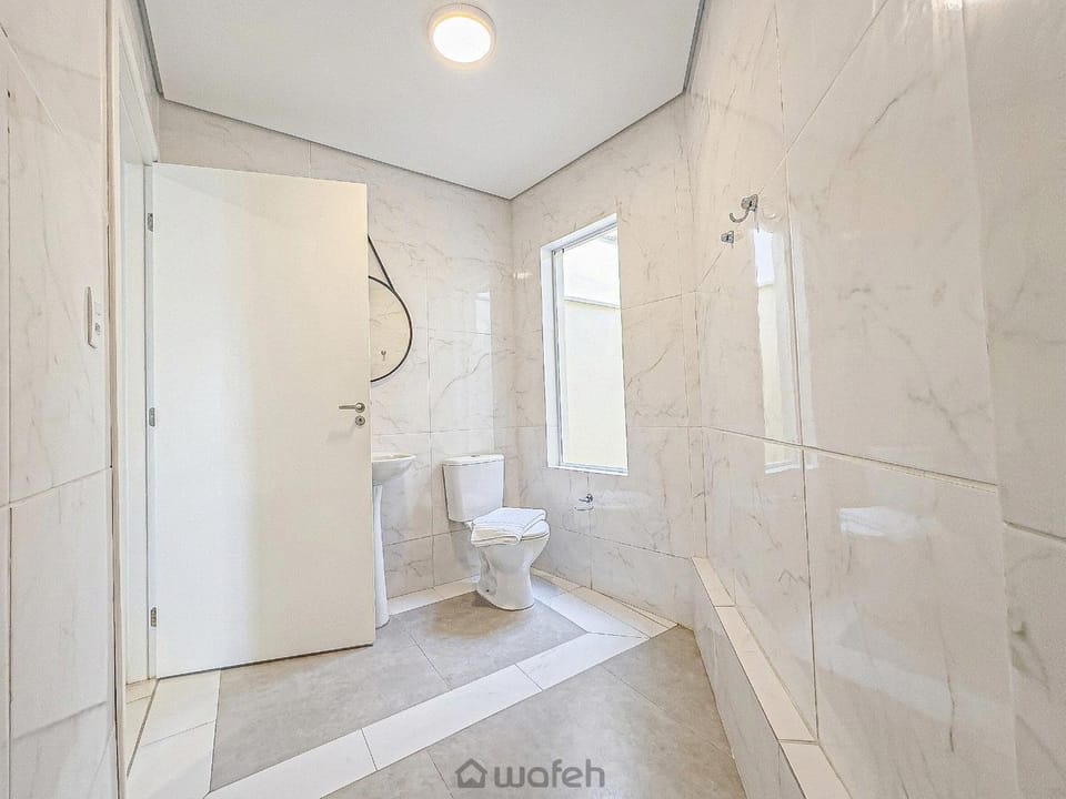 Shower, Bathroom, towels