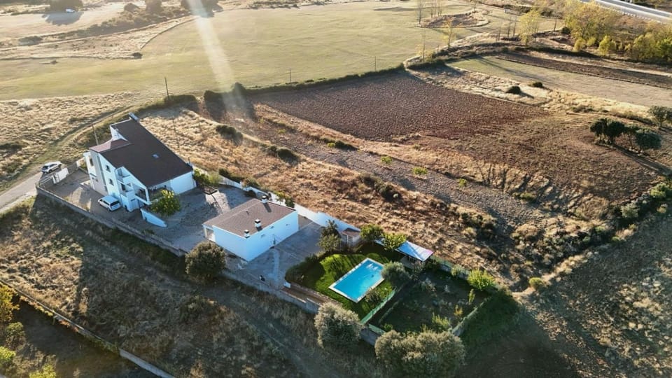 Casa das Lagoas House in Portugal
