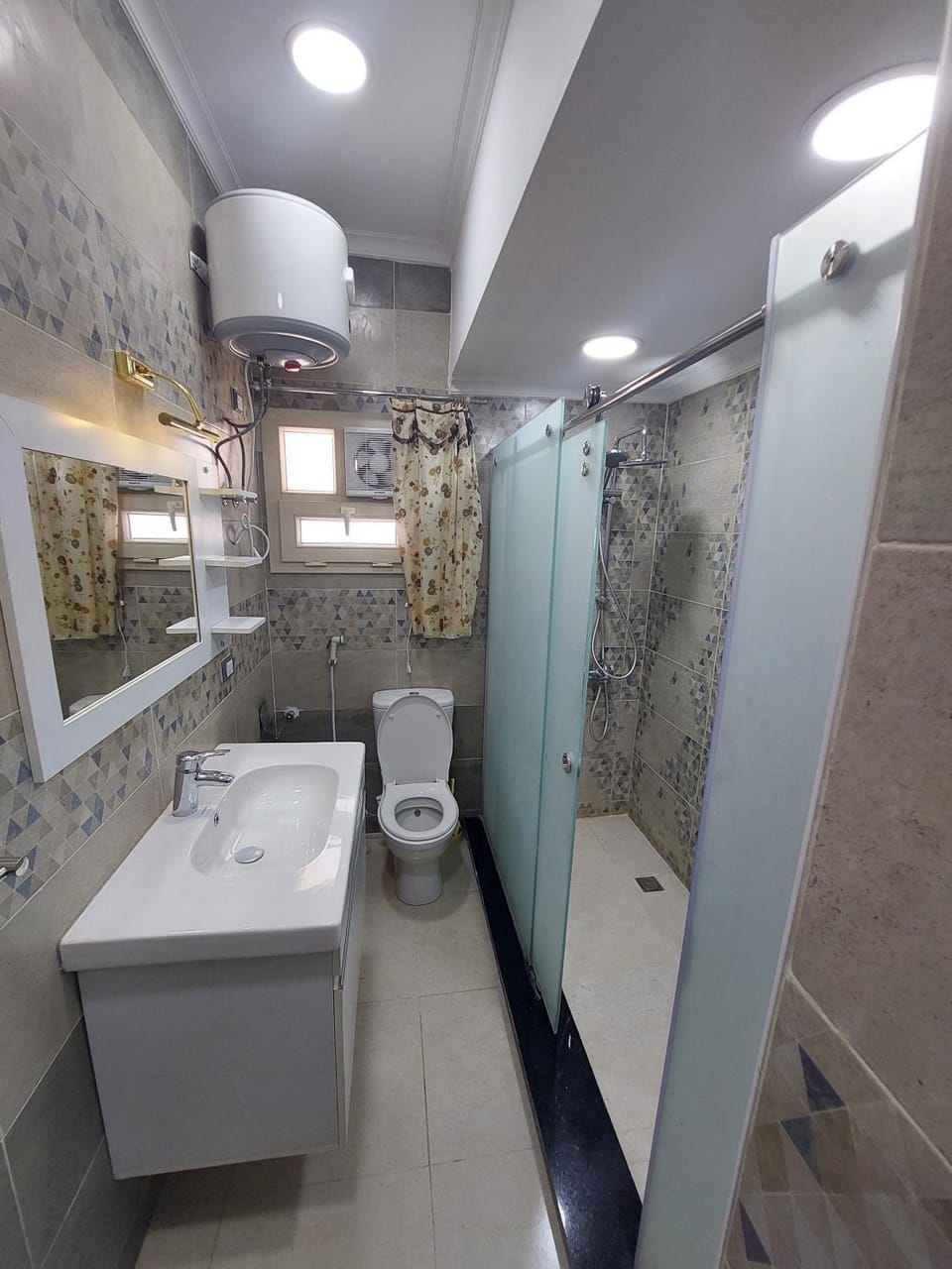 Shower, Toilet, Bathroom