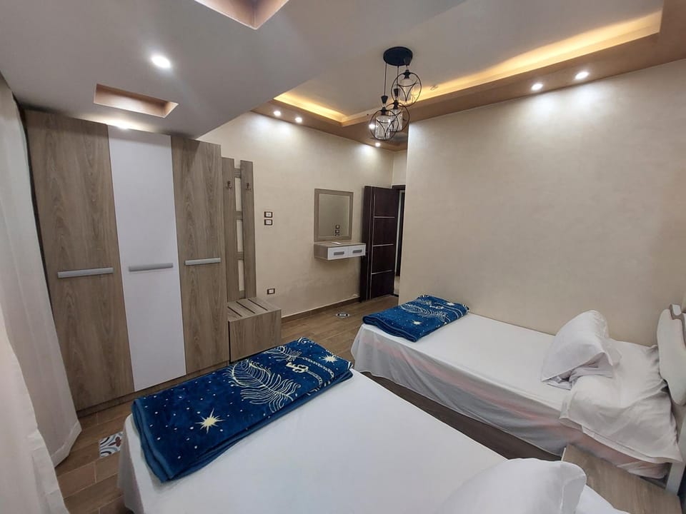Photo of the whole room, Bedroom, air conditioner