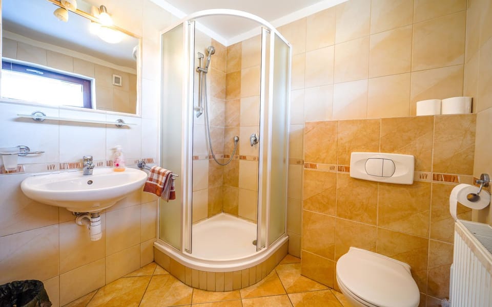 Toilet, Bathroom