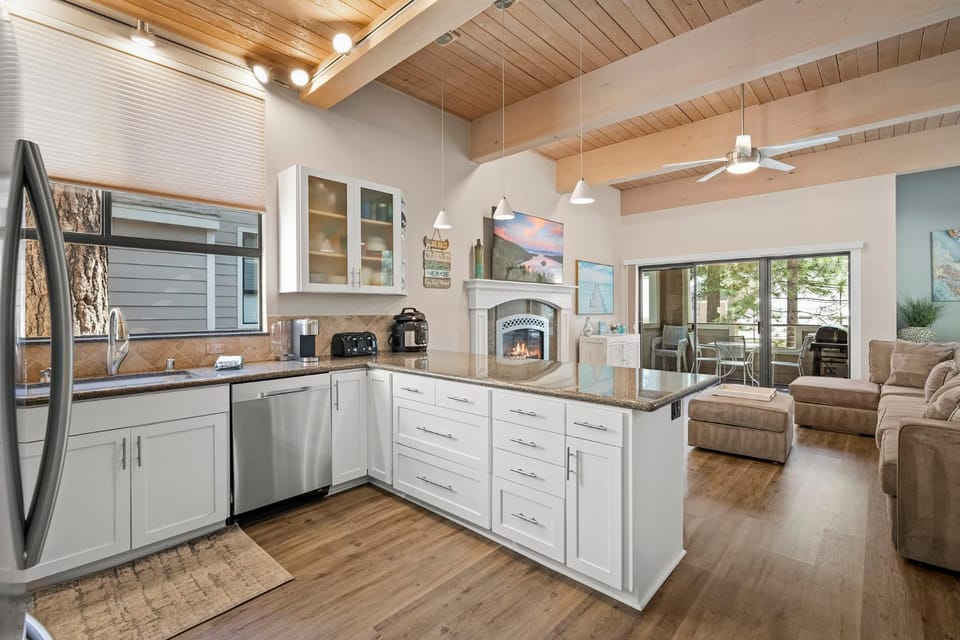 The perfect Forest Pines getaway House in Incline Village