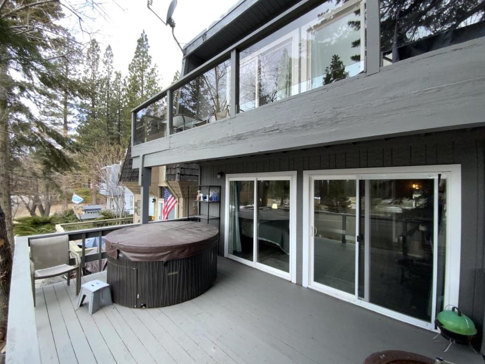 Incline Village Championship Golf Coarse Retreat House in Incline Village