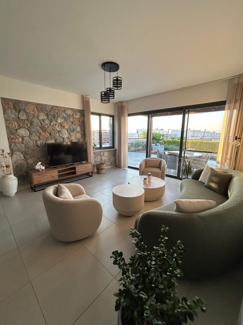 Bungalow med privat saltvannsbasseng på Dejablue Villa in Famagusta District