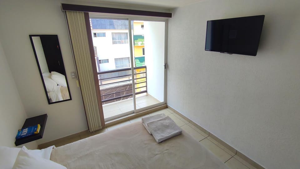 View (from property/room), Balcony/Terrace, Bedroom