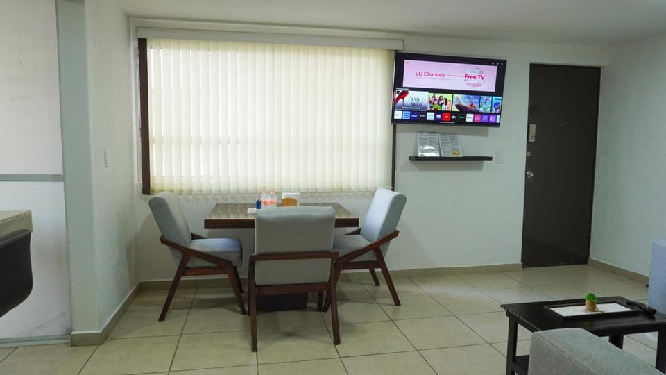 TV and multimedia, Dinner, Dinner