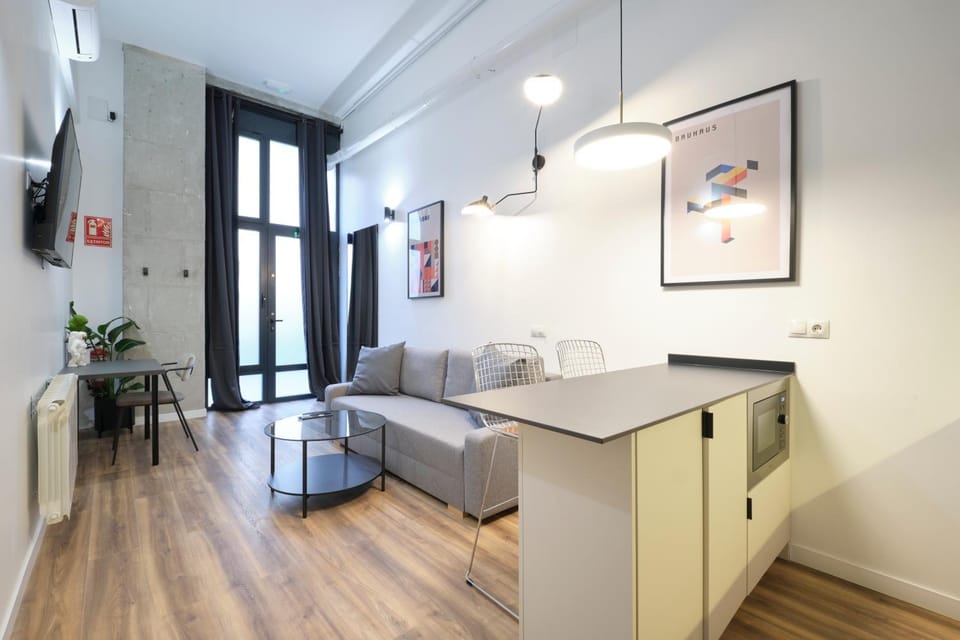 Kitchen or kitchenette, Seating area