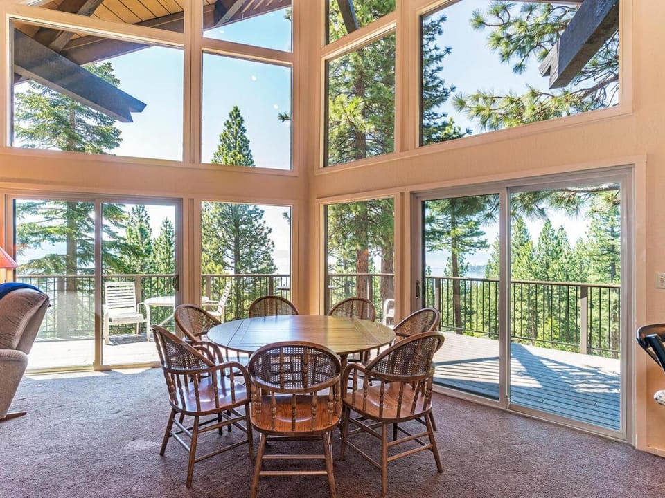 Enjoy the brilliant views of Lake Tahoe from this mountainside Cabin Cabin in Incline Village
